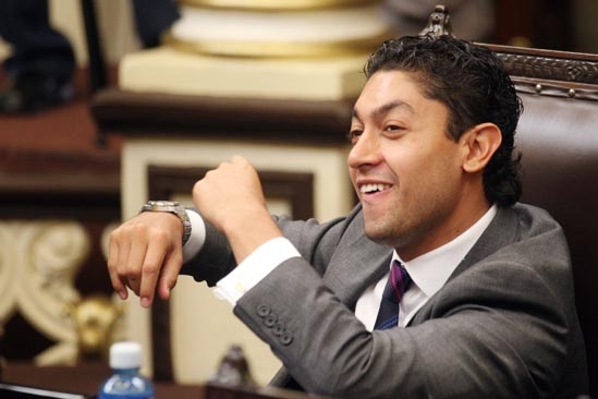 Edgar Salomón: seguiré repartiendo “apoyos” en Texmelucan