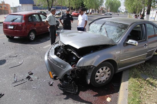 Puebla: 33% de accidentes en auto son a causa del alcohol