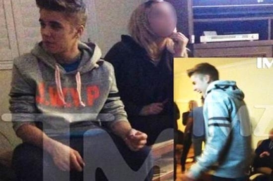 Justin Bibier, captado fumando mariguana