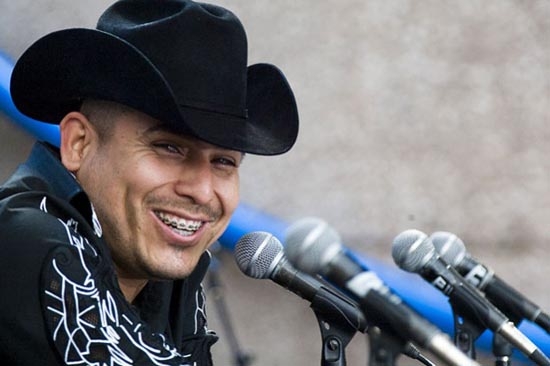Espinoza Paz desmiente amenazas del narco