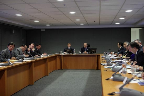 Calderón y Peña Nieto se reúnen en Los Pinos; analizan seguridad del país