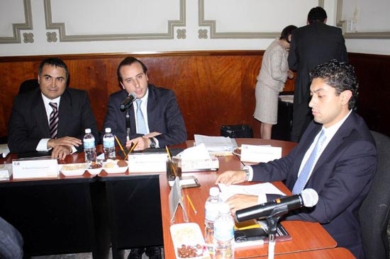 Sin discusión, diputados avalan cuenta 2011 de Rafael Moreno Valle