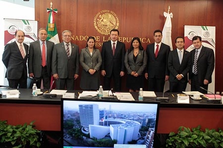 Delitos van a la baja, asegura Osorio Chong a senadores