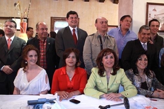 PRI: reunión de candidatos a diputados y senadores de Puebla