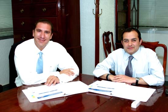 Moreno Valle presenta proyectos para Puebla a secretario de Hacienda