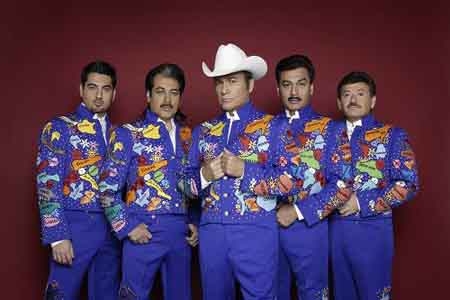 Los Tigres del Norte lanzan disco Unplugged