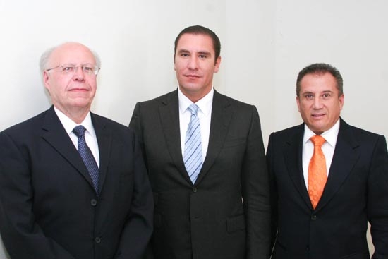 Rector de la UNAM, José Narro, recibe reconocimiento en el Congreso