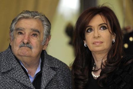 “Esta vieja es peor que el tuerto”, propinó Mujica a Kirchner