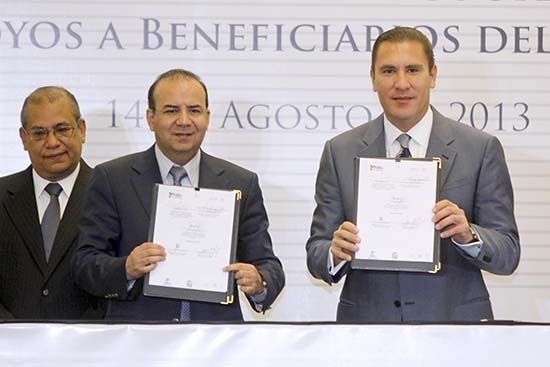 Impulso al empleo formal en Puebla, acuerdan RMV y STPS