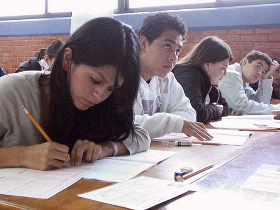BUAP aplica su examen de admisión a licenciaturas