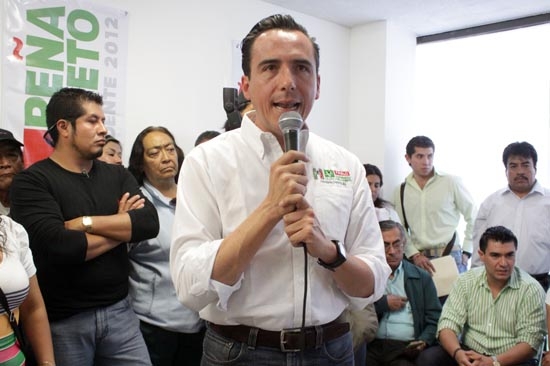 Fernández del Campo exige investigación por presunto apoyo gubernamental a Gordillo