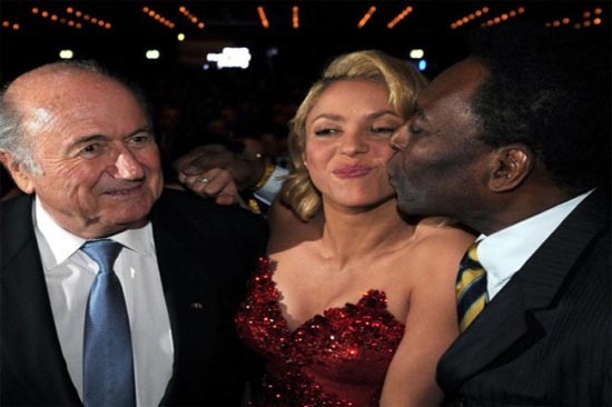 Pelé se aprovechó de Shakira