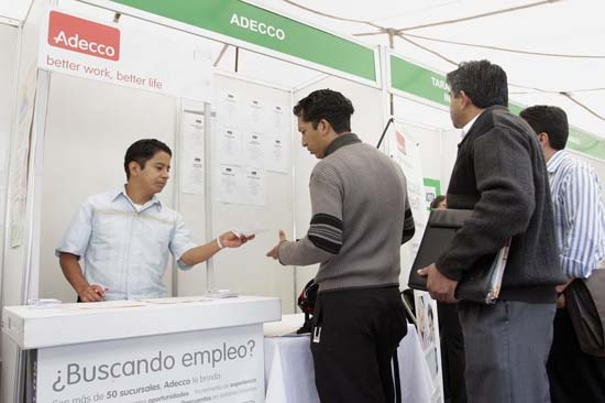Algunas plazas de la Feria del Empleo son eventuales acepta Pericles Olivares
