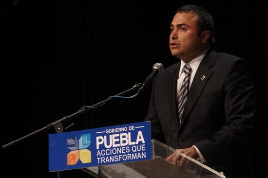 RMV le echa flores a David Villanueva; él no descarta ir al OFS