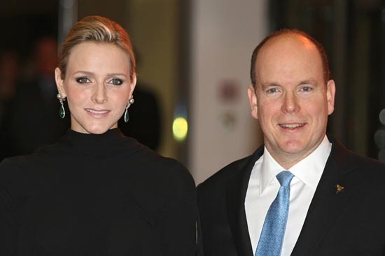 Novia de Alberto II de Mónaco se casará con vestido Armani
