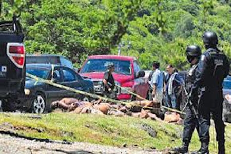 Dos ex militares entre los 17 ejecutados en Jalisco