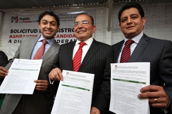PRI: cinco diputados locales dejan curul para ser candidatos