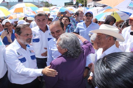 Madero arropa a Aguilar Chedraui; “Puebla avanzó en 2 años lo que no pudo en una década”