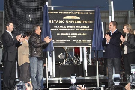 RMV y Agüera inauguraron el Estadio Universitario BUAP