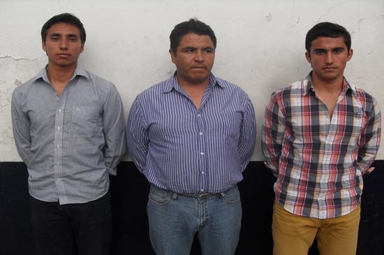 Novilleros bravucones lesionaron con sus espadas a maletero en la CAPU