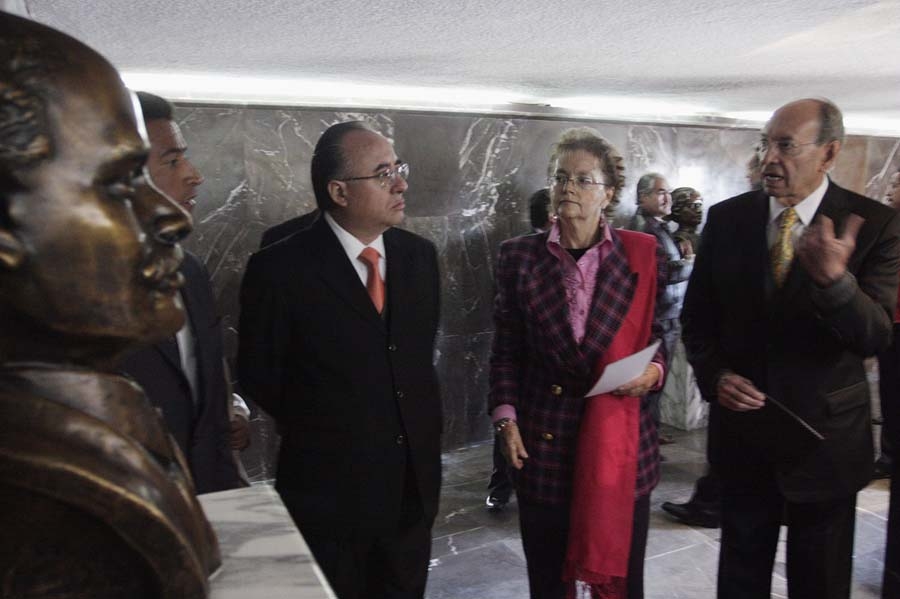 Gobierno jura que ingleses administrarán La Célula y por eso requieren 40 hectáreas