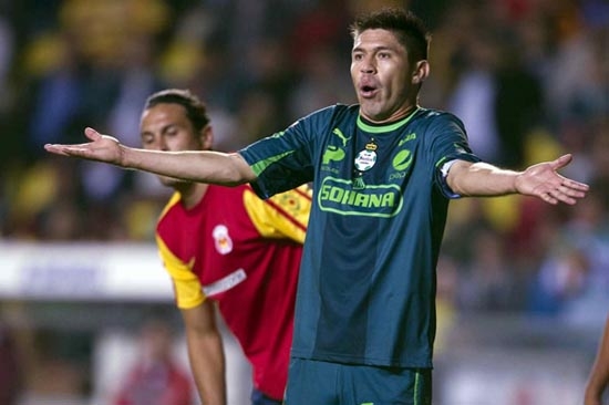 Oribe Peralta emigraría al Zaragoza de España