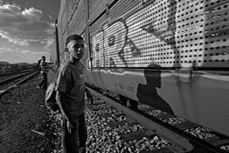 México trata a los niños migrantes como delincuentes