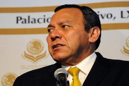Inversión privada en Pemex no venía en el Pacto por México: PRD