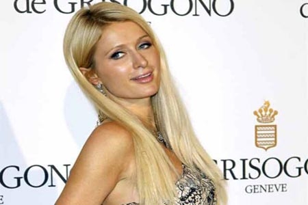 Paris Hilton también quiere un bebé