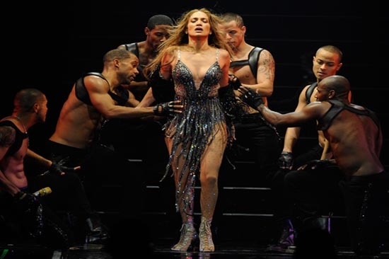 JLo estrena novio bailarín