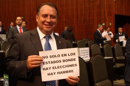 Cruzada contra el Hambre termina luna de miel entre PRI y PAN