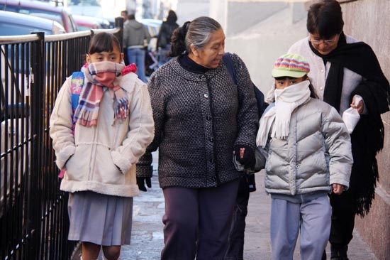Se amplía horario de invierno al 9 de marzo para preescolar y primaria