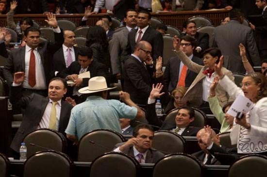 Diputados federales gastan 11 mdp en viajes “de trabajo”