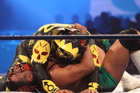 Noche de Lucha Libre en Puebla con Guerra de Titanes Triple AAA