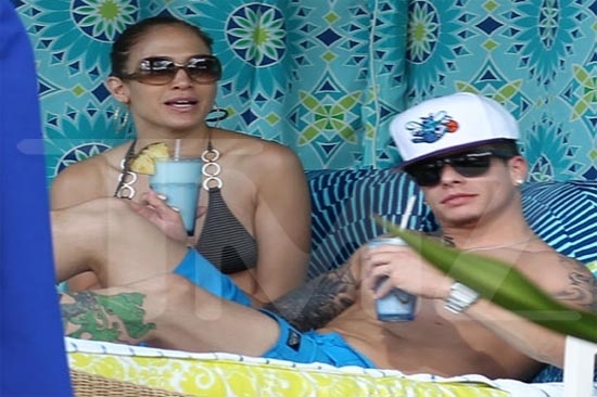 JLo vacaciona con su nuevo novio