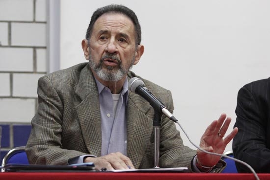 Calderón sólo puede aspirar a controlar el narcotráfico: Jorge Carrillo Olea