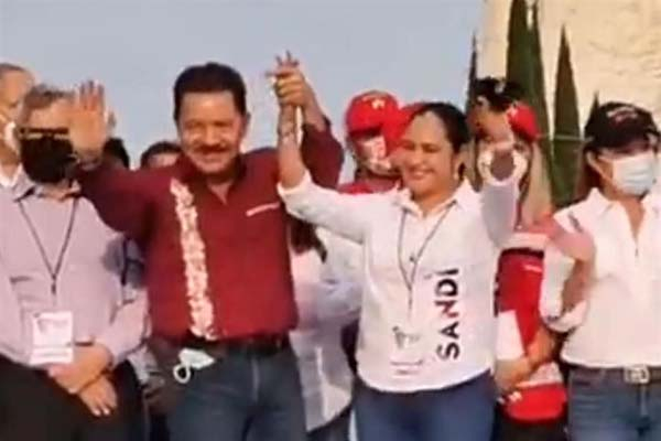 Mier niega su relación con diputada arrestada: “No tenía el gusto”