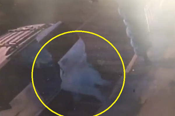 VIDEO: Continúa el robo de tapas de alcantarillas en Puebla