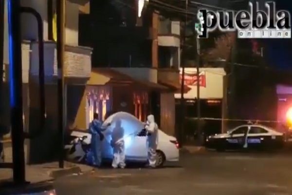 Hombre es ultimado a balazos al interior de su vehículo en la colonia El Cerrito