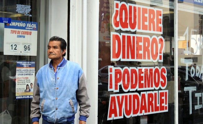 Usureros otorgan más créditos en México que los bancos