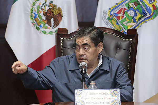 Puebla no regresará a restricciones por COVID: Barbosa