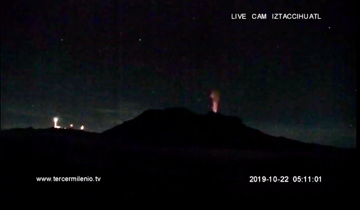 Difunden imagen de llamarada en el Iztaccíhuatl