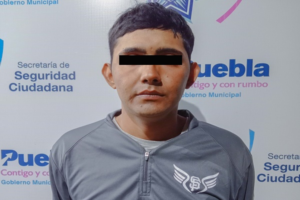 Binomio canino ubica a sujeto con marihuana en el interior de la CAPU