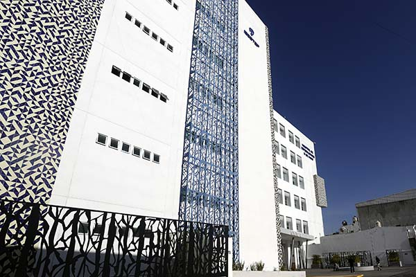 ISSSTEP suspende a médicos por expresiones soeces contra mujeres