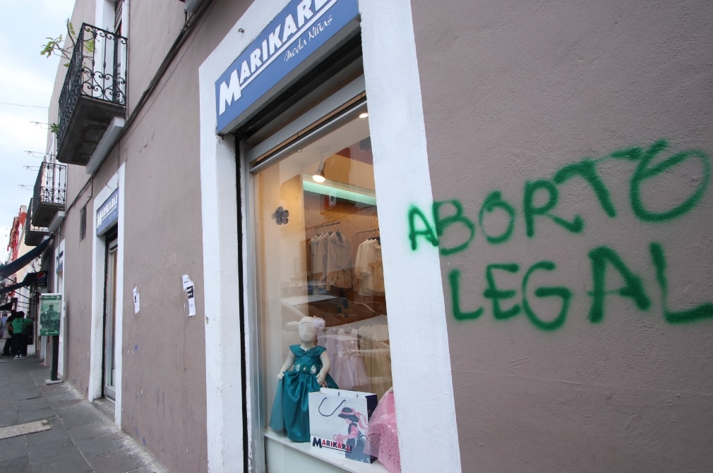 Morena impulsa despenalización del aborto para todo el país