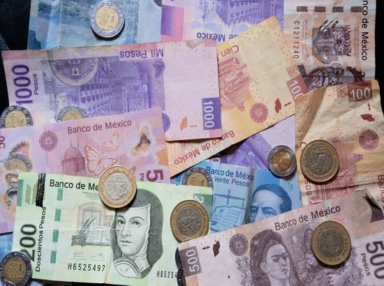 Gastos de campañas en México, superan 10 veces el tope, revela informe