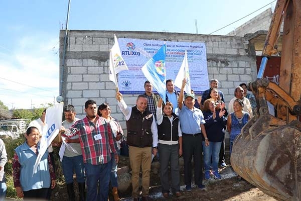Guillermo Velázquez inaugura obras por 7 mdp en Atlixco