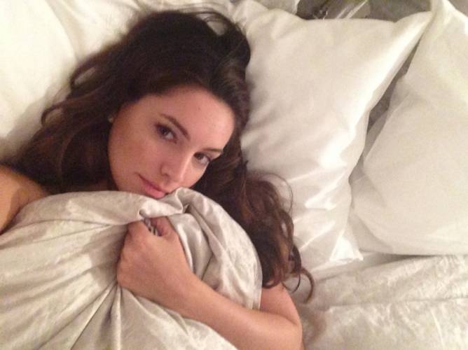 FOTOS: Kelly Brook, hacker pone al desnudo a la mujer más bella del mundo