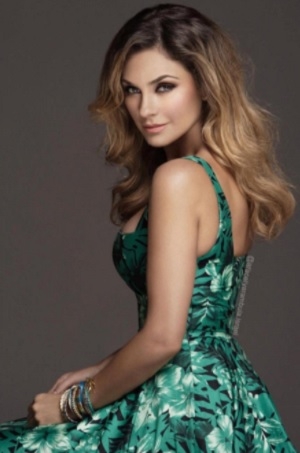 Aracely Arámbula, orgullosa de su figura presumió bikini