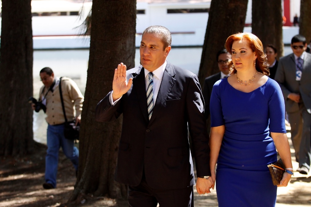 PRI lamenta declaración de Barbosa sobre “castigo de dios” a pareja Alonso-RMV